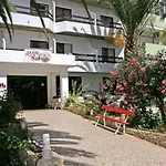 מלון Center By Umbral 2*