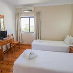 Center By Umbral מלון