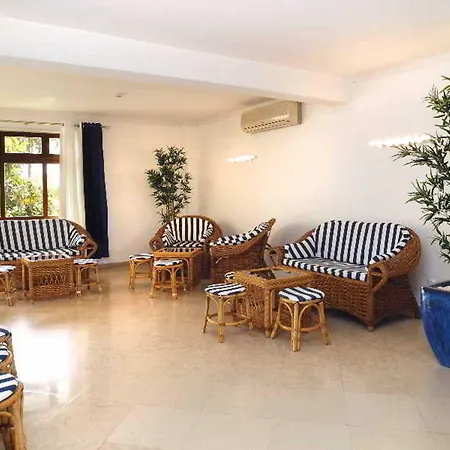 מלון Center
