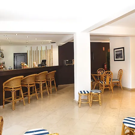 Center 2* פורטימאו