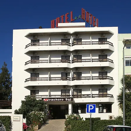 מלון Center