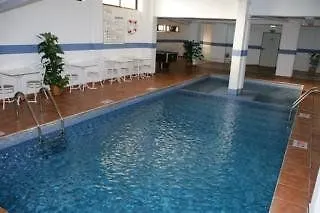 Center מלון