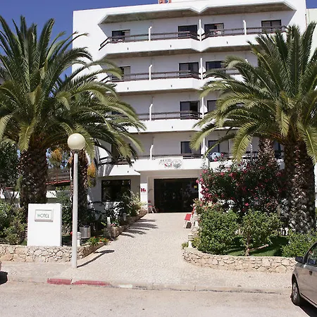 מלון Center