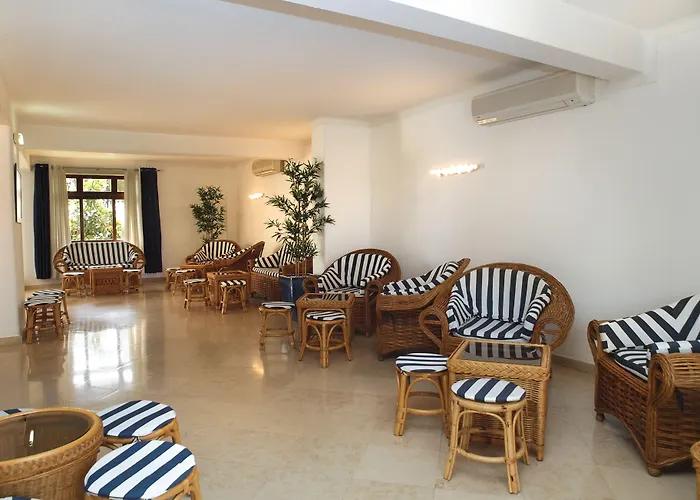 Center By Umbral 2* Portimao