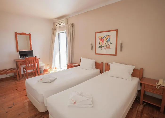 Hotel Center By Umbral 2*