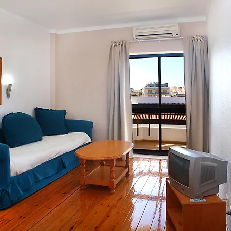Center Hotel