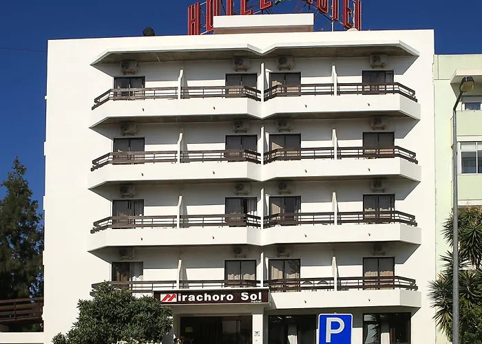 Center By Umbral Hotell 2*