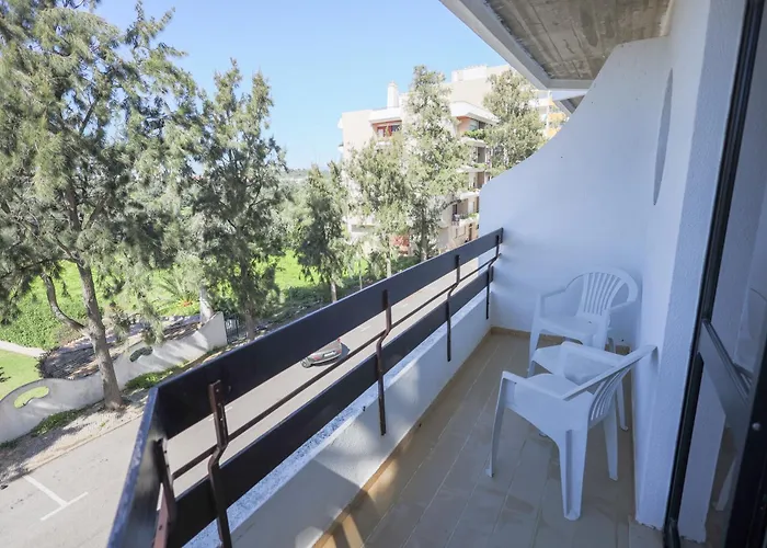 Hotell Center By Umbral 2*